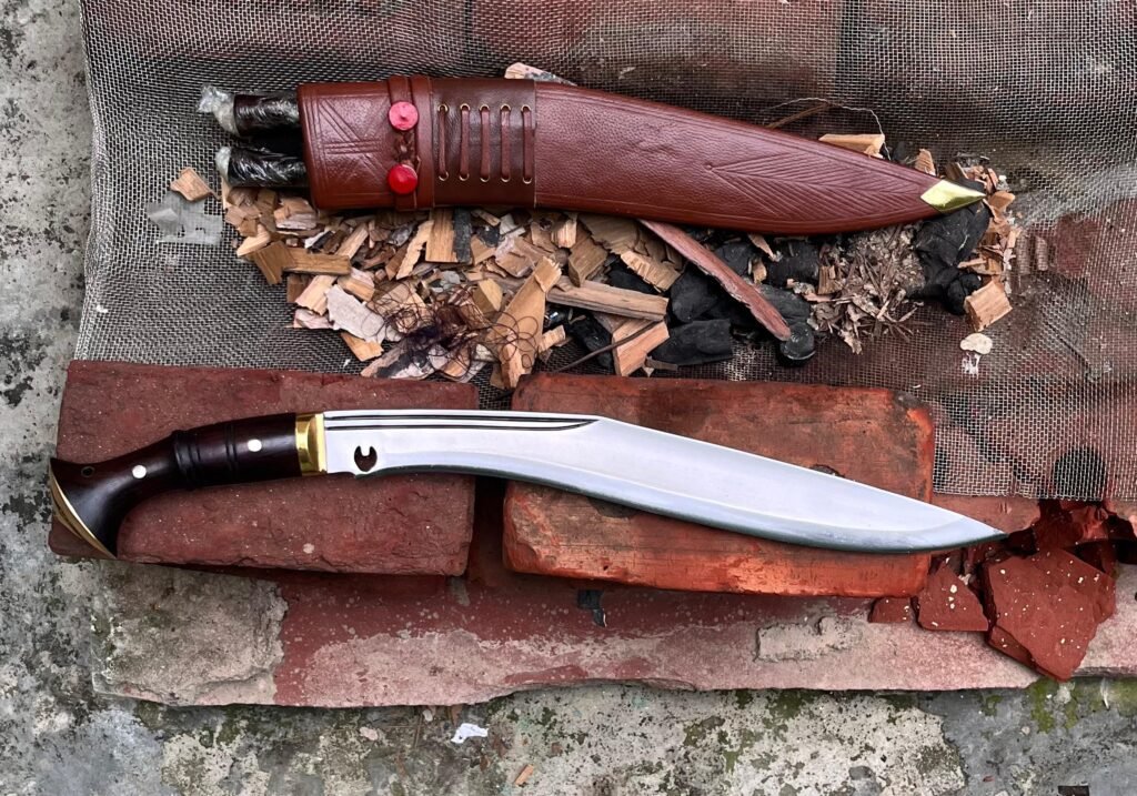limbuwan kukri knfe